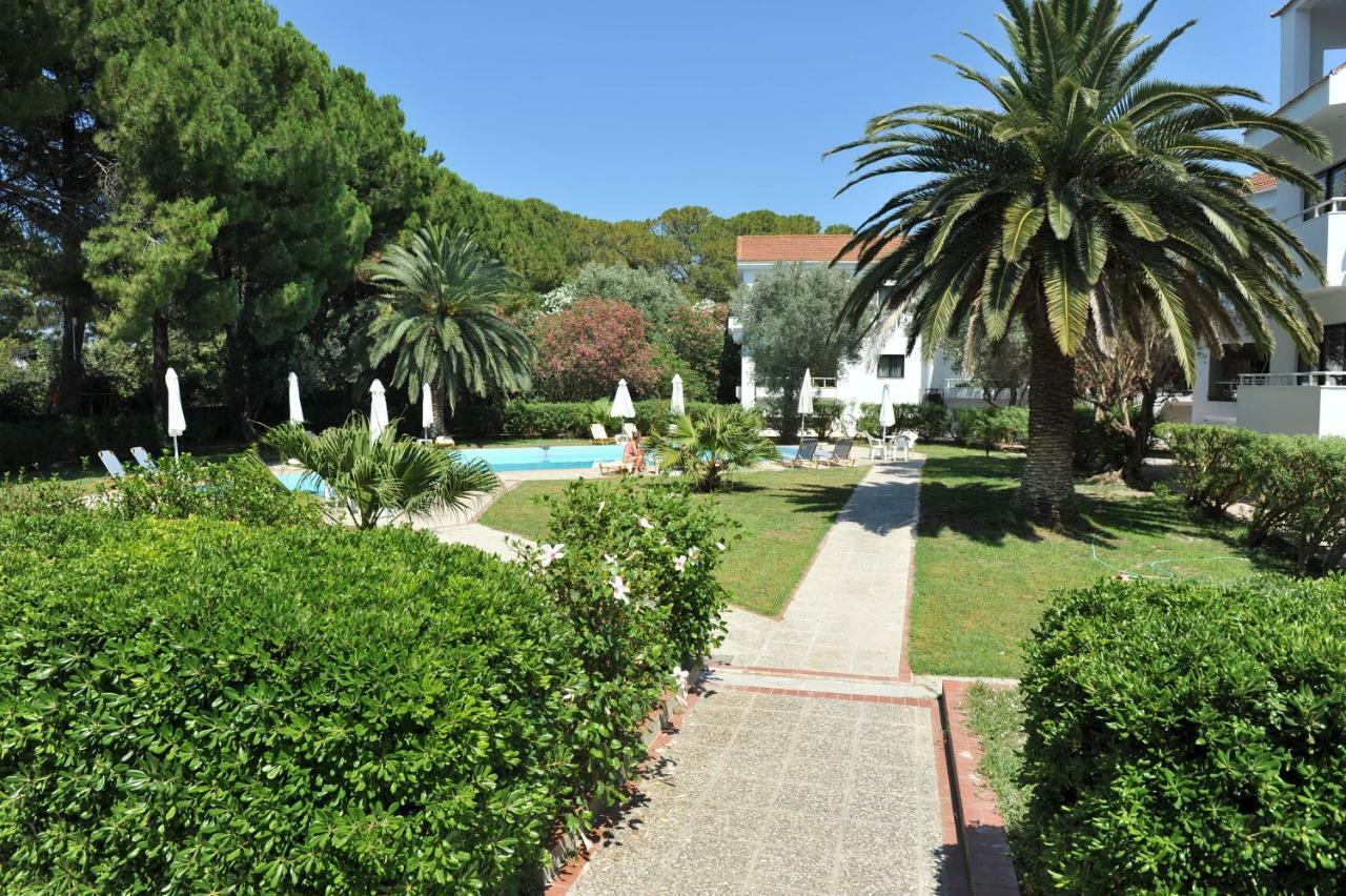 Niki Hotel Apartments Ialysos (Rhodes) Exterior foto