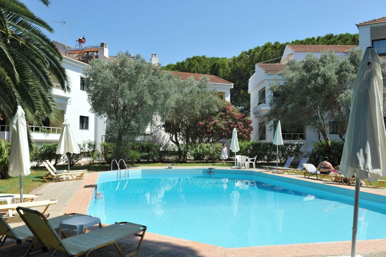 Niki Hotel Apartments Ialysos (Rhodes) Exterior foto